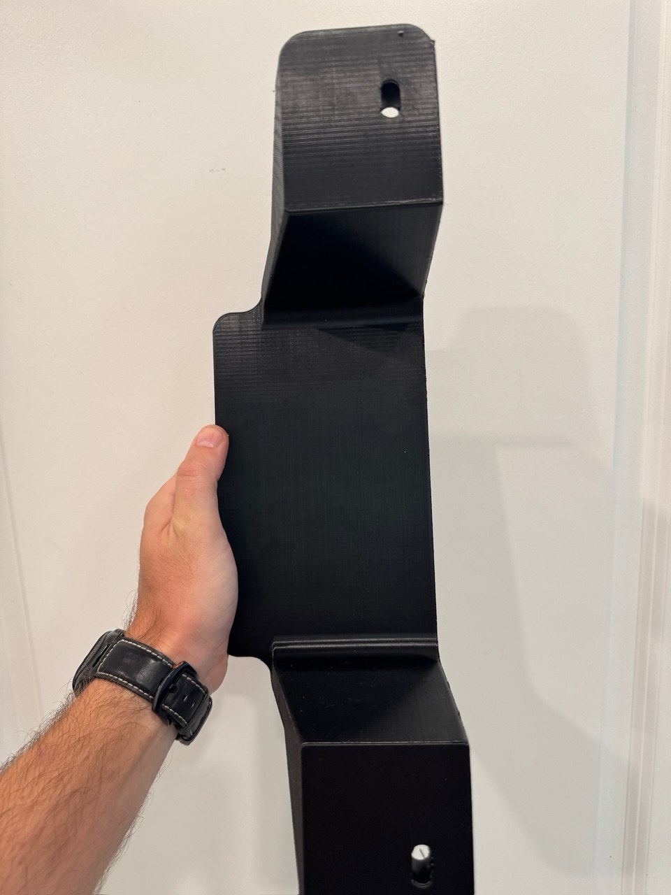 Custom 3D printed functional mounting bracket